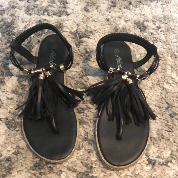 LAST CHANCE 🔹4 for $30 💄 Abloom Woman’s Sandals, size 38 - Picture 1 of 6